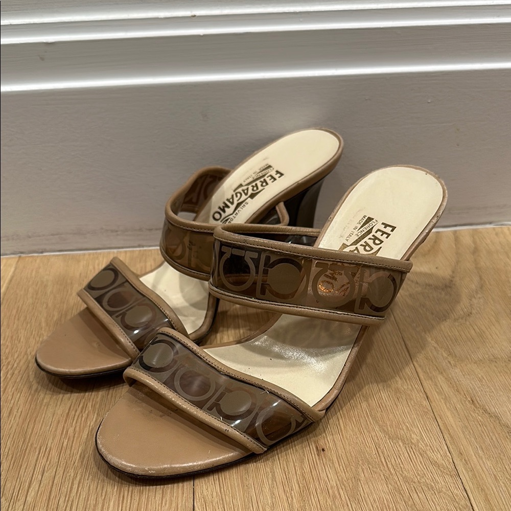 Salvatore Ferragamo Women's Tan Sandals